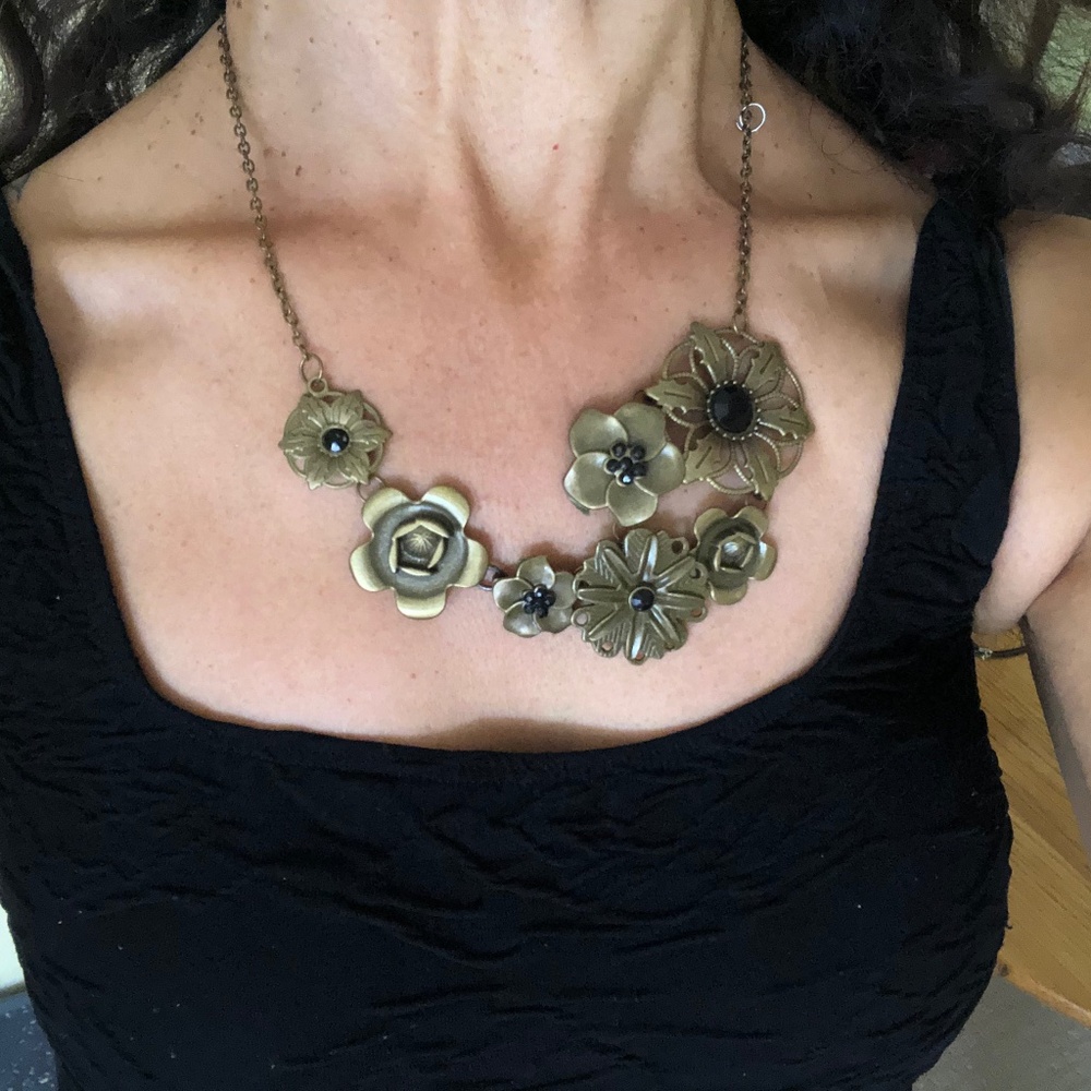 Bronze flower Necklace